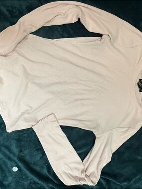 Streetwear Society Long-Sleeve Top in Light Blush
